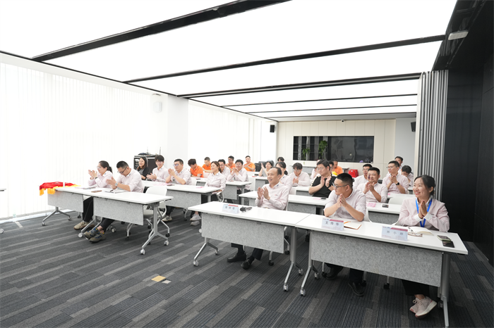 2025 m. QGM antrojo ketvirčio tobulinimo pasiūlymų loterija sėkmingai baigėsi