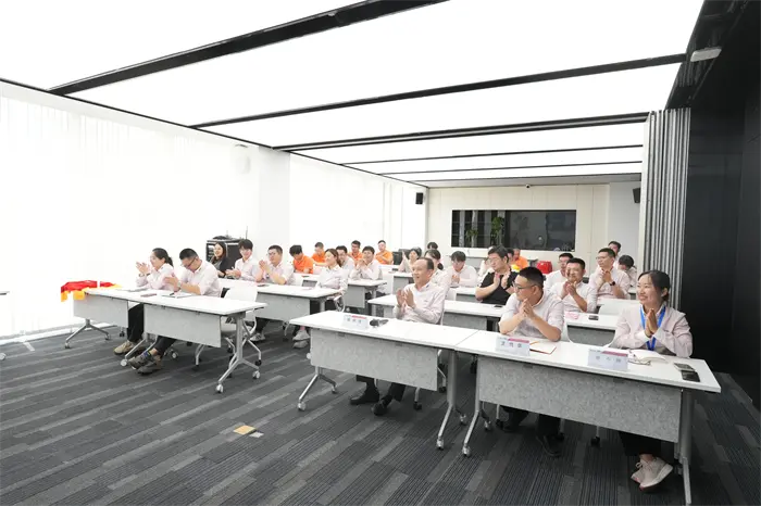 2025 m. QGM antrojo ketvirčio tobulinimo pasiūlymų loterija sėkmingai baigėsi