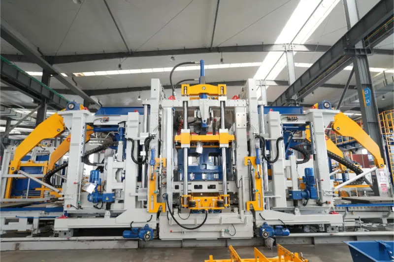 Quangong Machinery Co., Ltd. ZN2000-2 blokų formavimo mašina: pagrindinis našumas leidžia atnaujinti pažangią plytų gamybą
