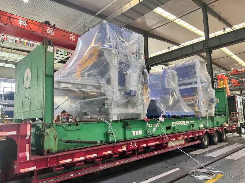„Quangong Machinery“ 1500 didelio masto plytų gamybos linija vėl siunčiama į užsienį