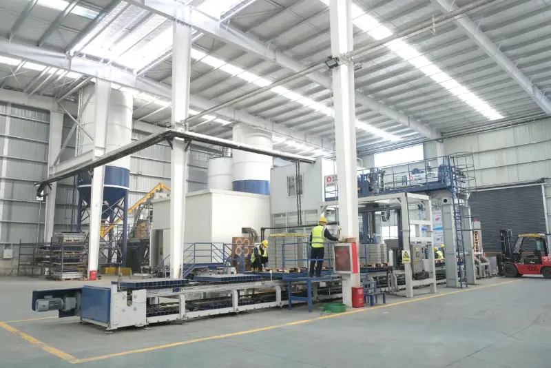 Automatic Paving Block Machine for Southeast Asia | Efektyvūs betoninių trinkelių gamybos sprendimai